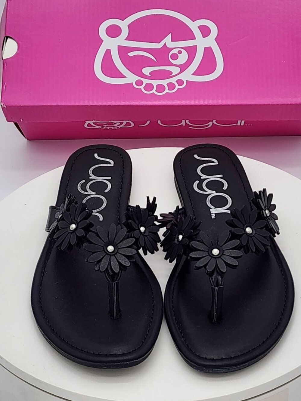 Sugar Finnesse Black Daisy Embellished Thong Flat Sandals Women’s Size 9.5 - Picture 8 of 8